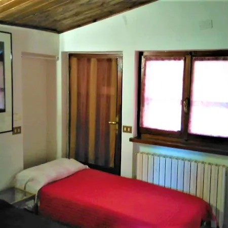 Marche - In Casale Casa Santa Lucia